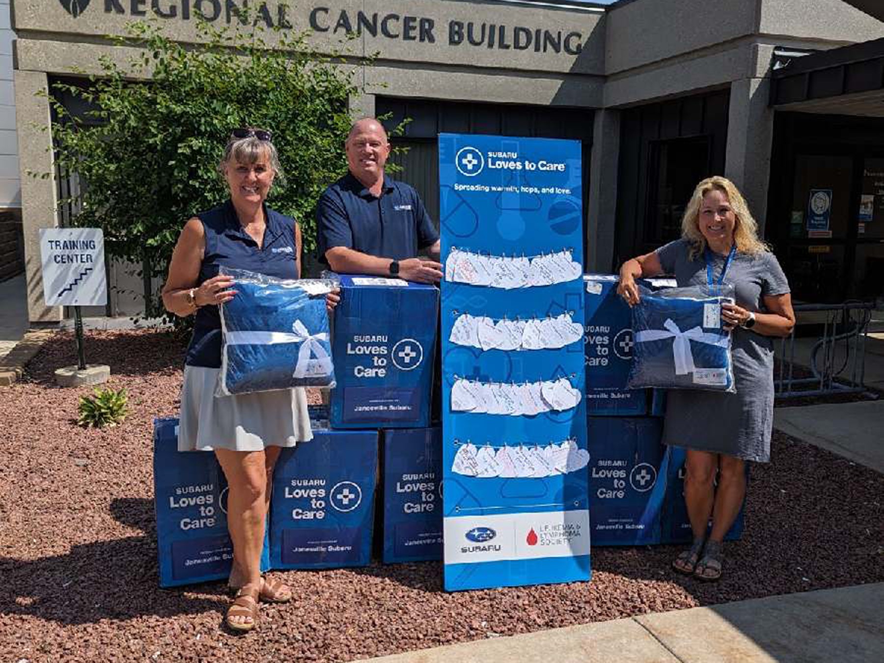 Mercyhealth Cancer Center was a recipient of this year's Subaru Loves to Care initiative, a charitable arm of the Subaru Love Promise, spreading love, hope and warmth to cancer patients in our own hometown.