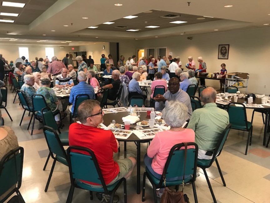 South Portland Food Cupboard is led by our team of over 130 dedicated volunteers who pick up donations, stock shelves, set up, and serve clients. Impact